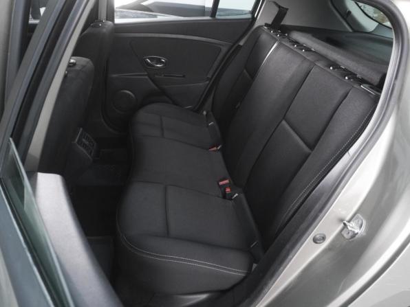 Renault Megane III Рестайлинг с пробегом 2013 года, цена 820 000 рублей, 31128 км, хэтчбек, Автокод Объявления