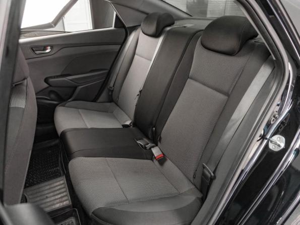 Hyundai Solaris II с пробегом 2017 года, цена 1 399 000 рублей, 84547 км, седан, Автокод Объявления