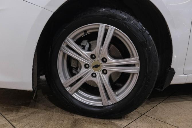 Chevrolet Cruze I Рестайлинг с пробегом 2014 года, цена 749 000 рублей, 221500 км, хэтчбек, Автокод Объявления