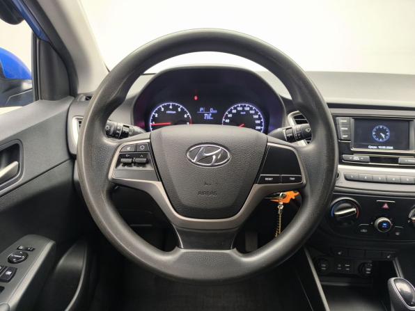 Hyundai Solaris II с пробегом 2018 года, цена 1 132 000 рублей, 206919 км, седан, Автокод Объявления