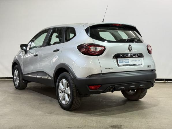 Renault Kaptur I с пробегом 2018 года, цена 1 250 000 рублей, 107000 км, внедорожник, Автокод Объявления