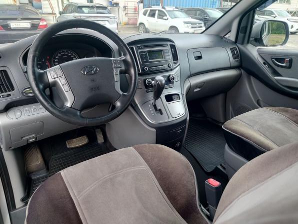 Hyundai H-1 II Рестайлинг 2 с пробегом 2020 года, цена 3 356 000 рублей, 250894 км, минивэн, Автокод Объявления