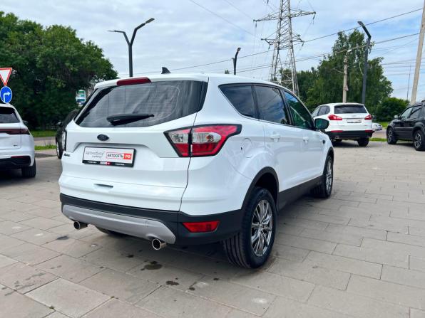 Ford Kuga II Рестайлинг с пробегом 2018 года, цена 1 895 000 рублей, 135680 км, внедорожник, Автокод Объявления