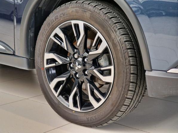 Mitsubishi Outlander III Рестайлинг 3 с пробегом 2022 года, цена 2 235 000 рублей, 124129 км, внедорожник, Автокод Объявления