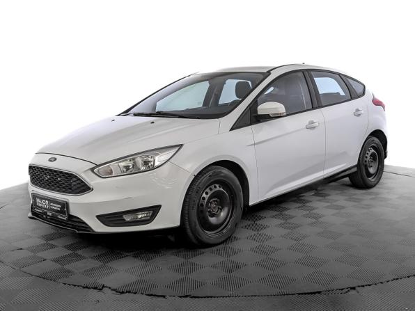 Ford Focus III Рестайлинг с пробегом 2018 года, цена 1 095 000 рублей, 118079 км, хэтчбек, Автокод Объявления