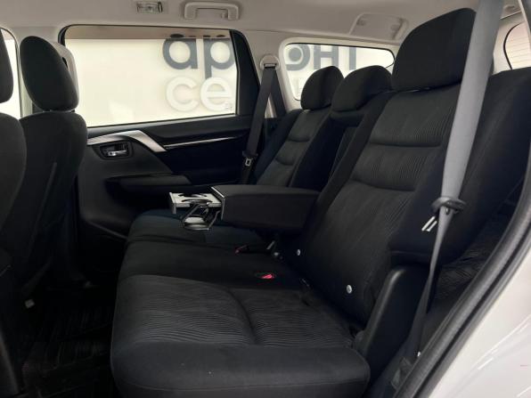 Mitsubishi Pajero Sport III с пробегом 2018 года, цена 2 675 000 рублей, 155257 км, внедорожник, Автокод Объявления