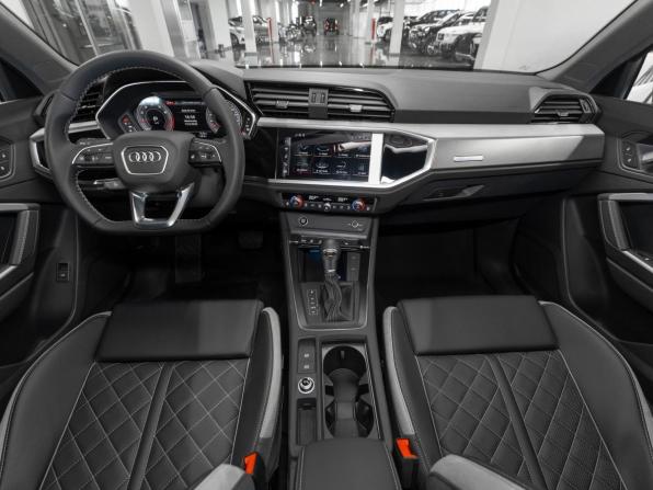Audi Q3 II (F3) с пробегом 2026 года, цена 4 150 000 рублей, 15 км, внедорожник, Автокод Объявления