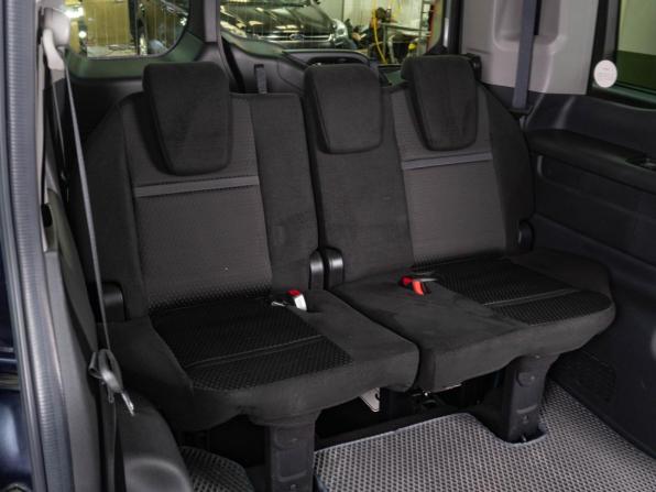 Honda Stepwgn V Рестайлинг с пробегом 2019 года, цена 2 449 000 рублей, 102133 км, минивэн, Автокод Объявления