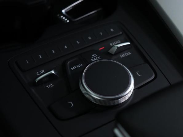 Audi A4 V (B9) с пробегом 2019 года, цена 1 950 000 рублей, 165500 км, седан, Автокод Объявления