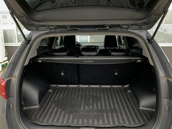 Kia Sportage IV Рестайлинг с пробегом 2019 года, цена 2 349 000 рублей, 79537 км, внедорожник, Автокод Объявления