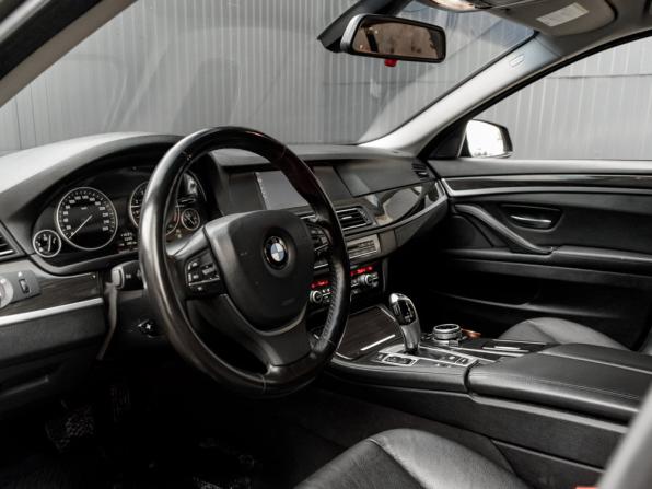 BMW 5 серии VI (F10/F11/F07) с пробегом 2011 года, цена 1 795 000 рублей, 259560 км, седан, Автокод Объявления