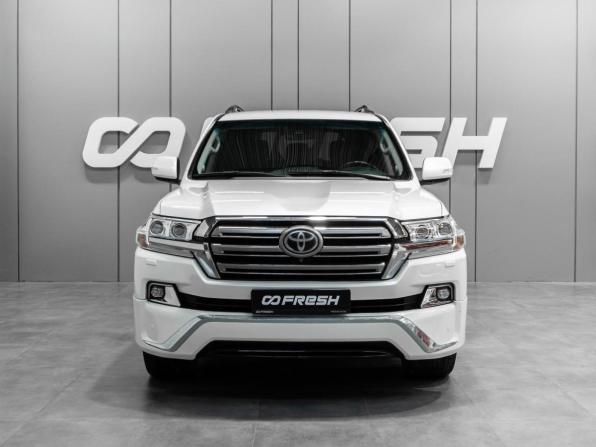 Toyota Land Cruiser 200 Series Рестайлинг 2 с пробегом 2016 года, цена 5 399 000 рублей, 193033 км, внедорожник, Автокод Объявления