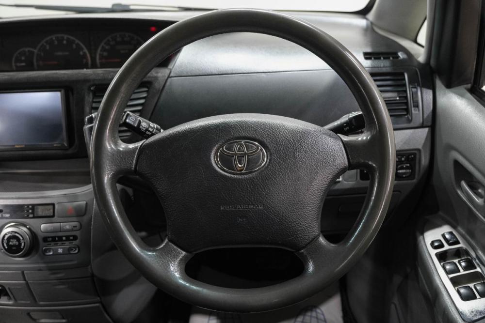 Toyota Voxy I (R60) Новокузнецк  - изображение 20
