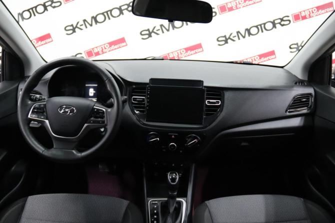 Hyundai Solaris II Рестайлинг с пробегом 2021 года, цена 1 725 250 рублей, 19758 км, седан, Автокод Объявления