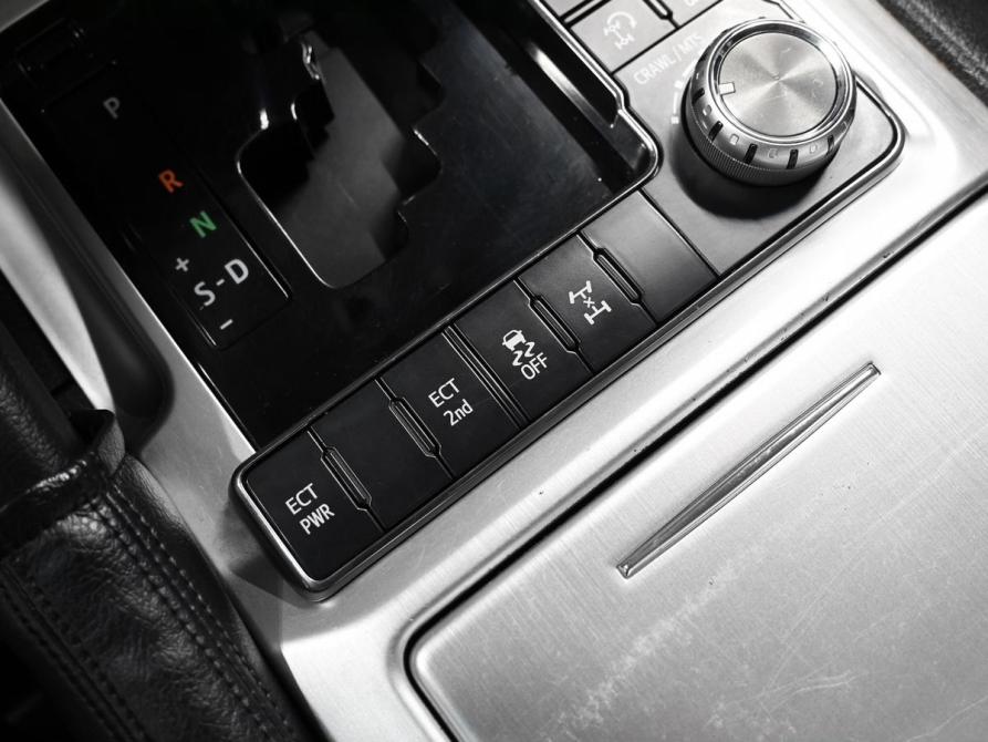 Toyota Land Cruiser 200 Series Рестайлинг 2 Тверь  - изображение 28