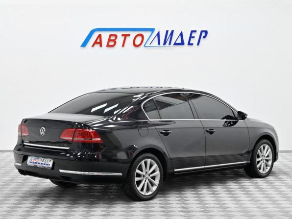 Volkswagen Passat B7 с пробегом 2013 года, цена 1 099 000 рублей, 124577 км, седан, Автокод Объявления