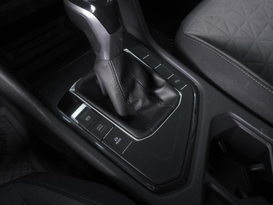 Volkswagen Tiguan II Рестайлинг Ростов-на-Дону  - изображение 13
