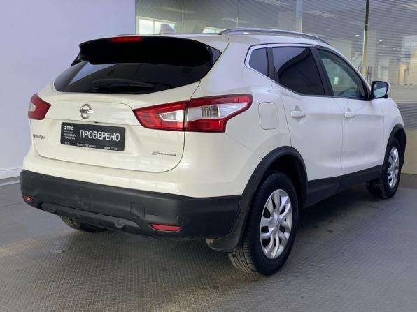 Nissan Qashqai II с пробегом 2017 года, цена 1 679 000 рублей, 175738 км, внедорожник, Автокод Объявления