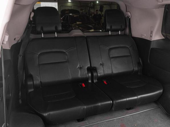 Toyota Land Cruiser 200 Series Рестайлинг 1 с пробегом 2012 года, цена 2 949 000 рублей, 385132 км, внедорожник, Автокод Объявления