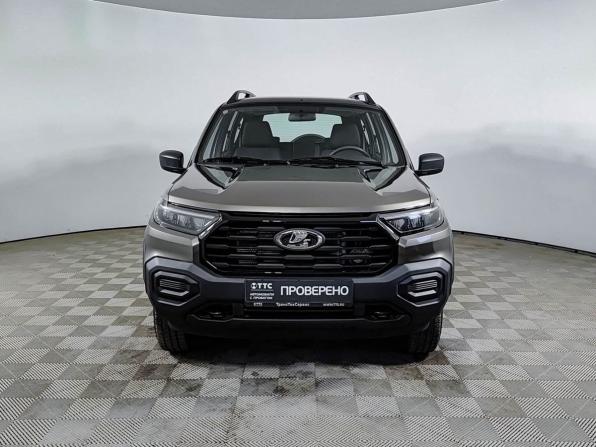 Lada (ВАЗ) Niva I Рестайлинг (Travel) с пробегом 2026 года, цена 1 590 000 рублей, 1047 км, внедорожник, Автокод Объявления