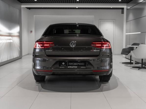 Volkswagen Passat B8 с пробегом 2016 года, цена 1 650 000 рублей, 125877 км, седан, Автокод Объявления