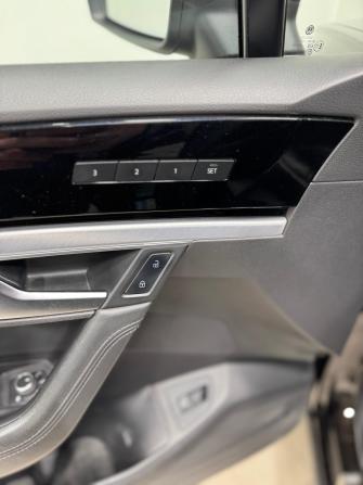 Volkswagen Touareg III с пробегом 2019 года, цена 4 649 000 рублей, 127156 км, внедорожник, Автокод Объявления