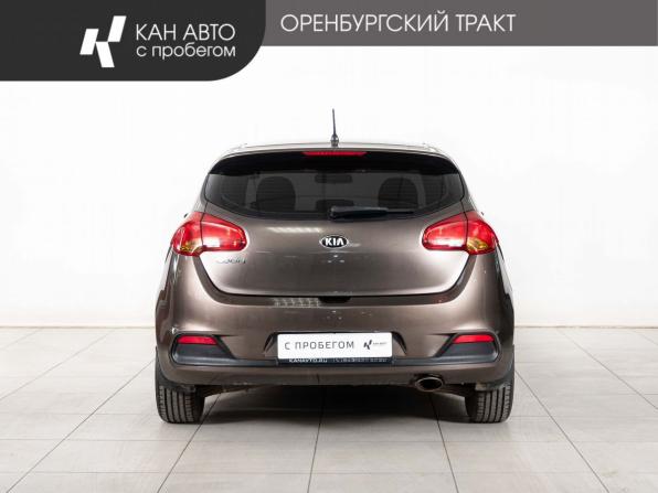 Kia Ceed II с пробегом 2015 года, цена 1 250 000 рублей, 143440 км, хэтчбек, Автокод Объявления