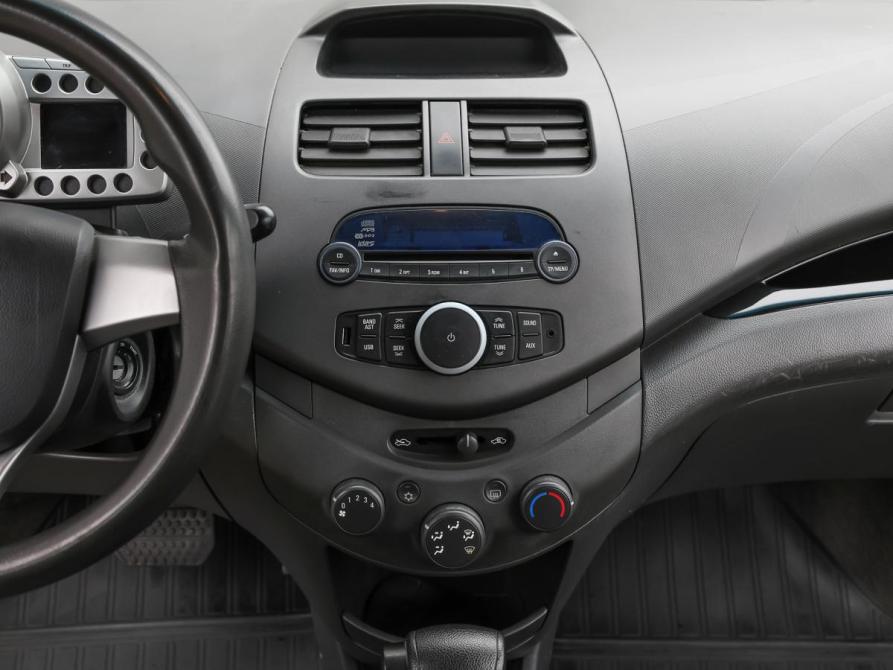 Chevrolet Spark III Москва  - изображение 13