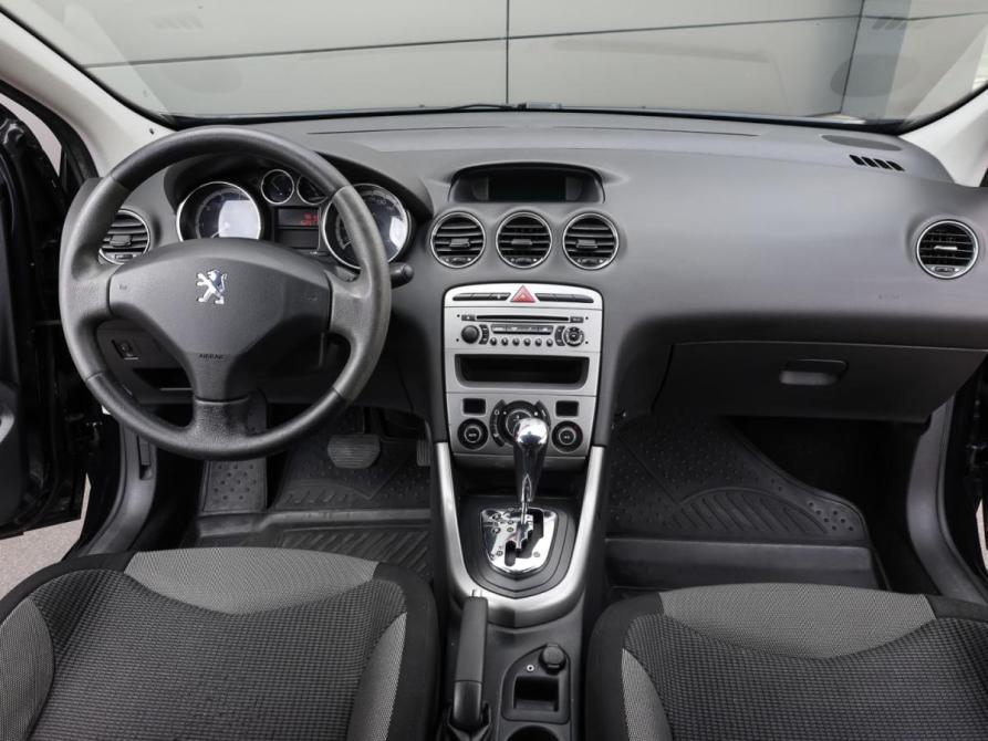 Peugeot 308 I Москва  - изображение 15