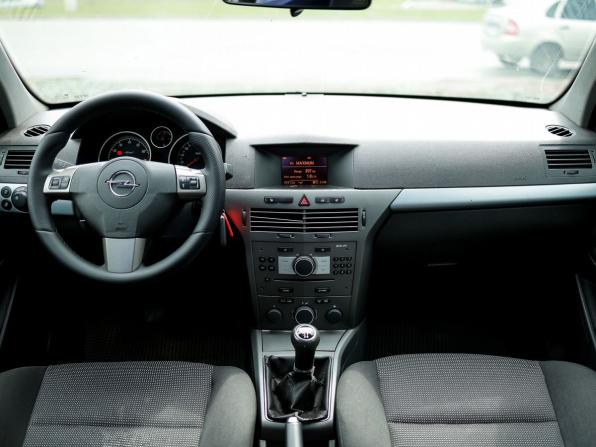 Opel Astra H с пробегом 2006 года, цена 429 000 рублей, 267253 км, хэтчбек, Автокод Объявления
