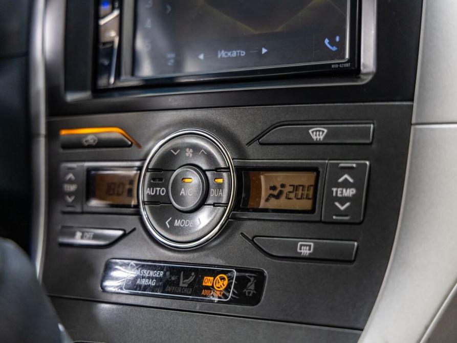 Toyota Auris I Волгоград  - изображение 30