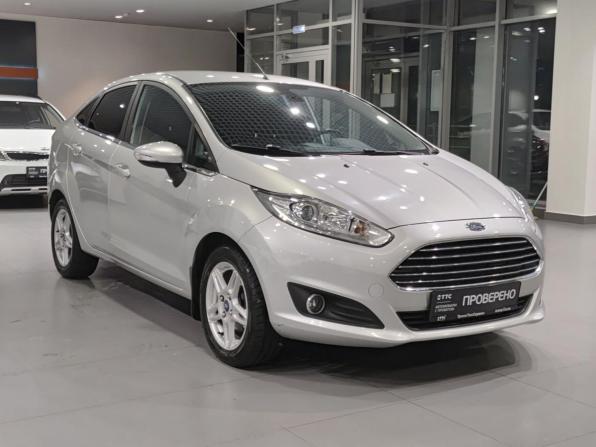 Ford Fiesta Mk6 Рестайлинг с пробегом 2015 года, цена 838 000 рублей, 80908 км, седан, Автокод Объявления