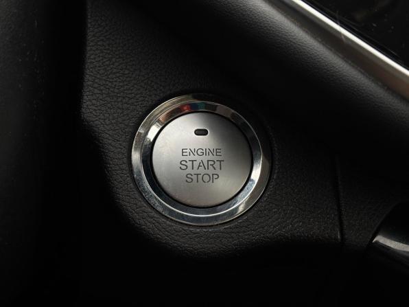 Omoda S5 с пробегом 2023 года, цена 1 070 000 рублей, 121650 км, седан, Автокод Объявления