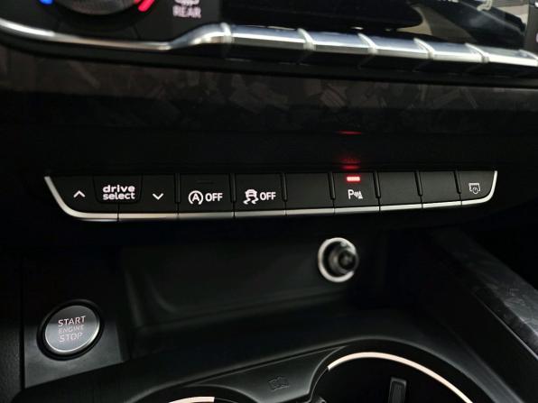 Audi A4 V (B9) с пробегом 2019 года, цена 1 790 000 рублей, 320928 км, универсал, Автокод Объявления