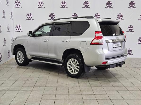 Toyota Land Cruiser Prado 150 Series Рестайлинг 1 с пробегом 2014 года, цена 3 561 000 рублей, 141776 км, внедорожник, Автокод Объявления