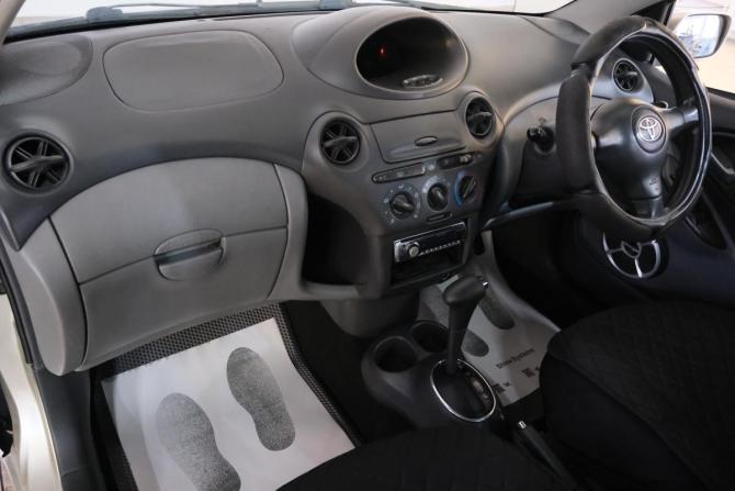Toyota Vitz I (P10) с пробегом 2002 года, цена 429 000 рублей, 241000 км, хэтчбек, Автокод Объявления