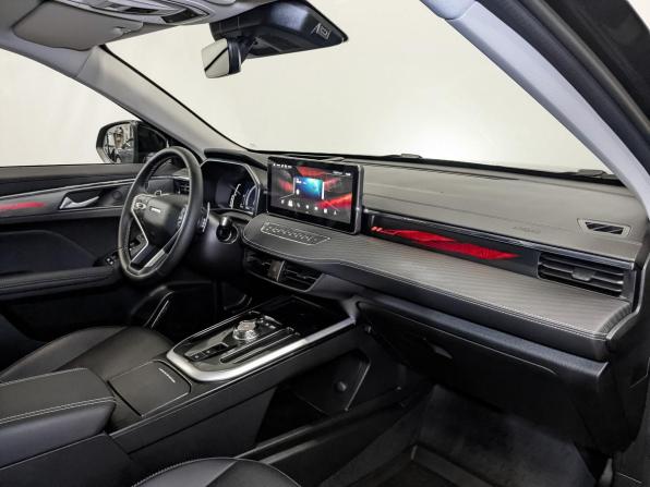 Haval Jolion I Рестайлинг с пробегом 2025 года, цена 2 495 000 рублей, 7893 км, внедорожник, Автокод Объявления