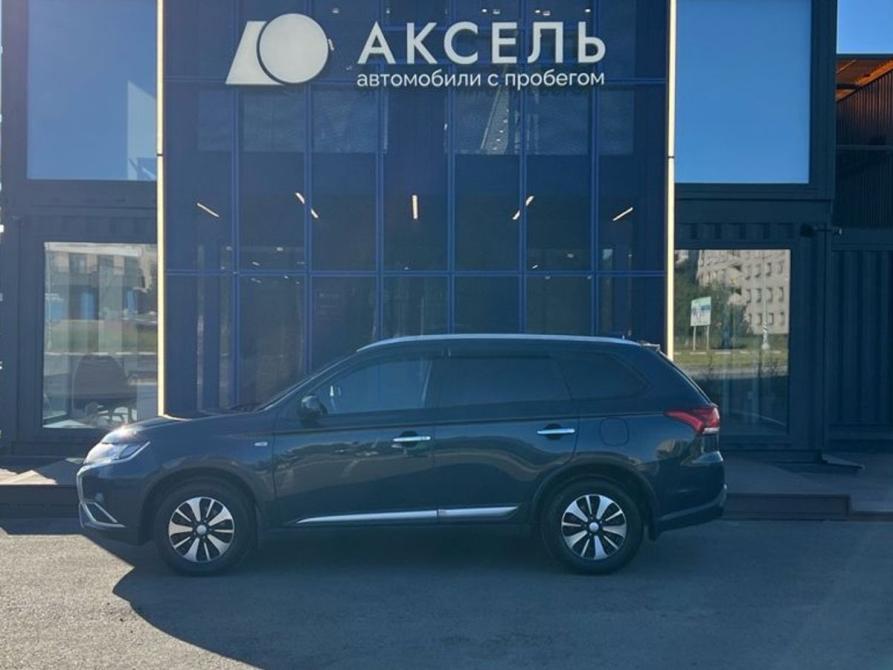 Mitsubishi Outlander III Рестайлинг 2 Архангельск  - изображение 8