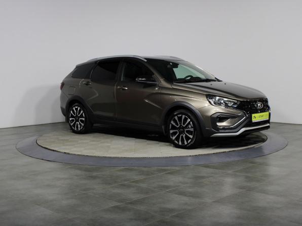 Lada (ВАЗ) Vesta I Рестайлинг (NG) с пробегом 2024 года, цена 1 557 000 рублей, 13658 км, универсал, Автокод Объявления