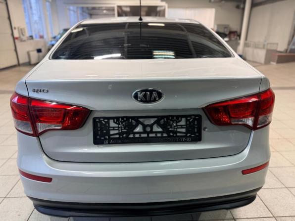 Kia Rio III Рестайлинг с пробегом 2015 года, цена 1 009 000 рублей, 159000 км, седан, Автокод Объявления