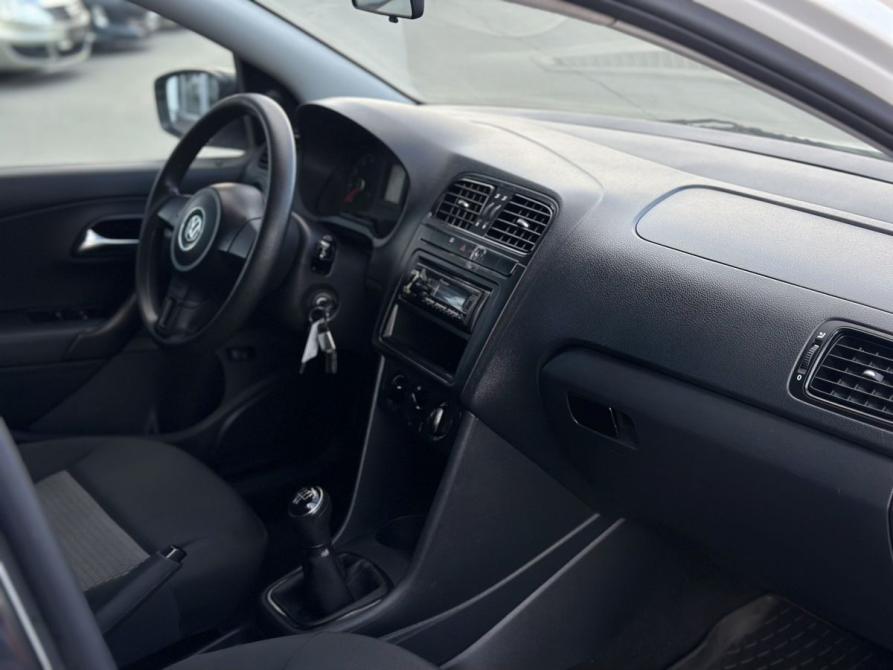 Volkswagen Polo V Рестайлинг Челябинск  - изображение 10