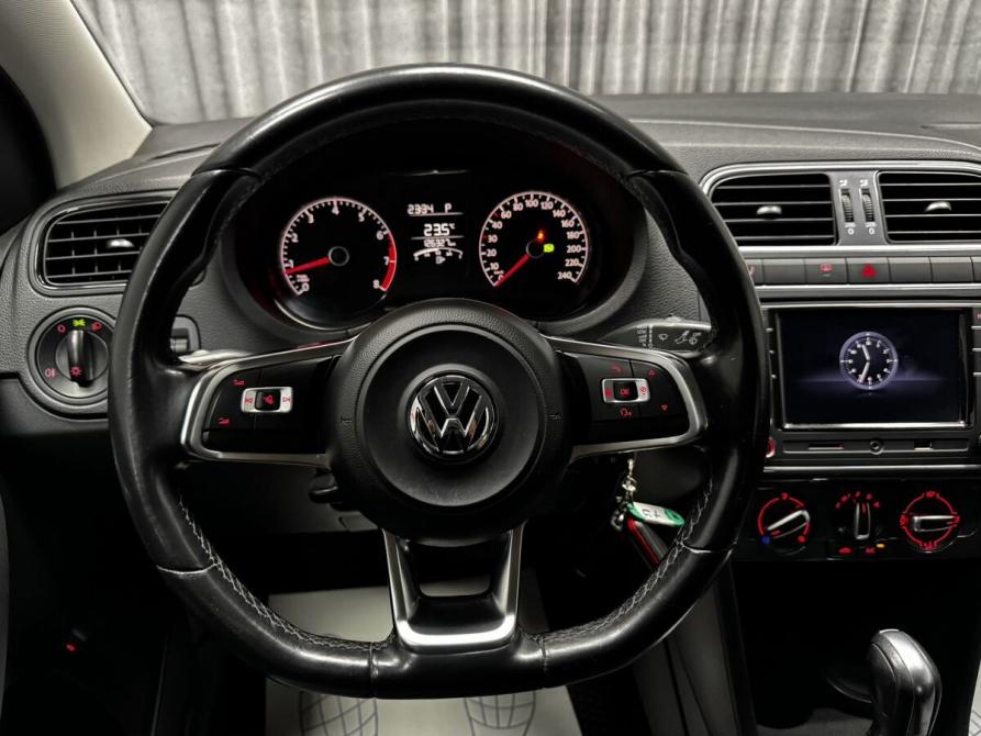 Volkswagen Polo V Рестайлинг Стерлитамак  - изображение 26