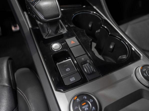 Volkswagen Touareg III с пробегом 2019 года, цена 4 045 000 рублей, 233207 км, внедорожник, Автокод Объявления