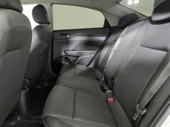 Hyundai Solaris II с пробегом 2018 года, цена 1 100 000 рублей, 168662 км, седан, Автокод Объявления