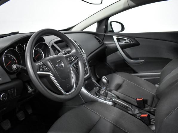 Opel Astra J Рестайлинг с пробегом 2014 года, цена 1 099 000 рублей, 75430 км, хэтчбек, Автокод Объявления