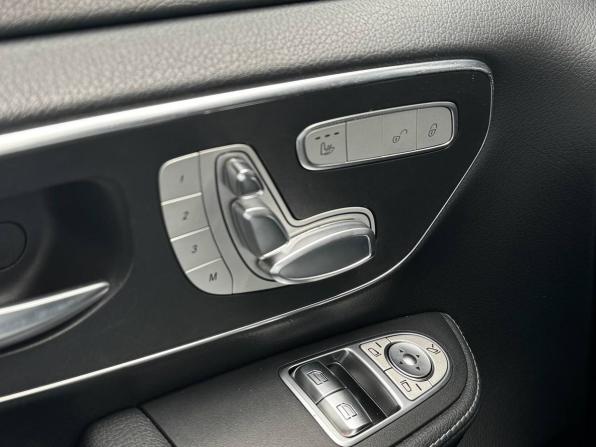 Mercedes-Benz V-Класс III (W447) Рестайлинг с пробегом 2020 года, цена 8 000 000 рублей, 35867 км, минивэн, Автокод Объявления