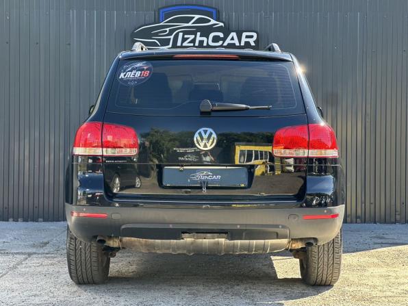 Volkswagen Touareg I Рестайлинг с пробегом 2006 года, цена 699 000 рублей, 265600 км, внедорожник, Автокод Объявления