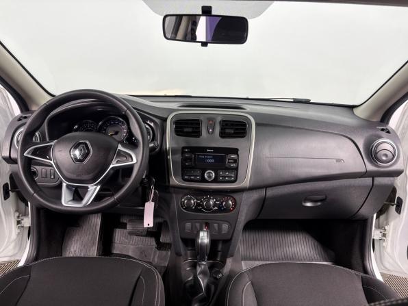 Renault Logan II Рестайлинг с пробегом 2022 года, цена 1 440 000 рублей, 56129 км, седан, Автокод Объявления