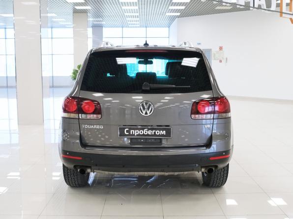 Volkswagen Touareg I Рестайлинг с пробегом 2009 года, цена 968 000 рублей, 267881 км, внедорожник, Автокод Объявления