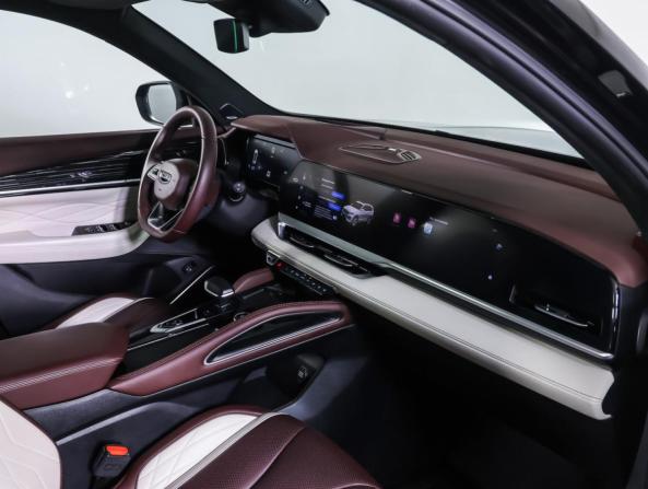 Geely Monjaro I с пробегом 2023 года, цена 3 168 000 рублей, 51842 км, внедорожник, Автокод Объявления